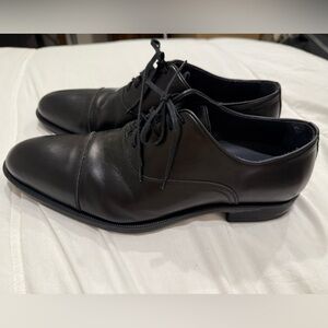 Johnston & Murphy Black Oxford Shoes